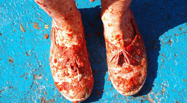 The Complete Guide To La Tomatina Festival, Spain