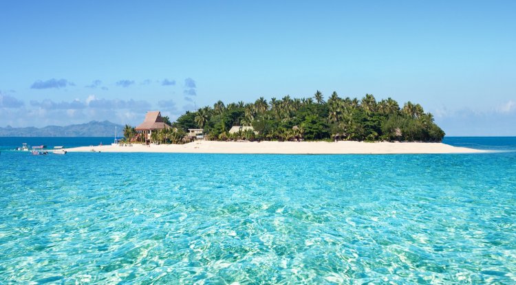Where Should I Go Next? Hawaii vs. Fiji