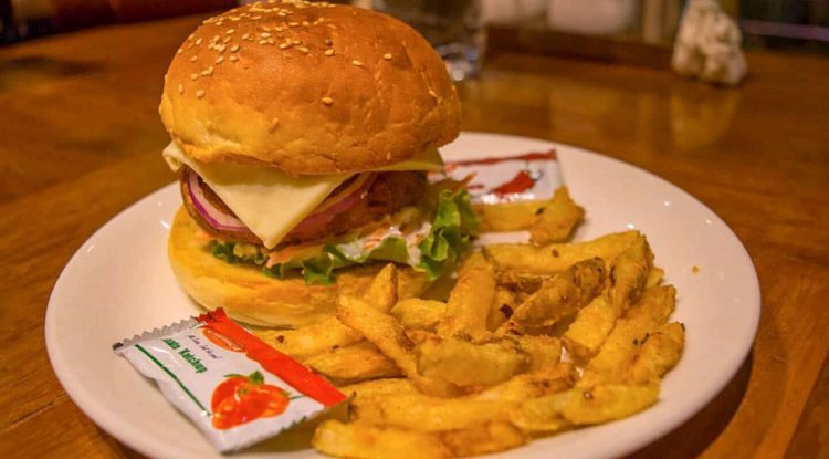 10 Best Restaurants and Cafes in Shillong to Try for the Food Lovers