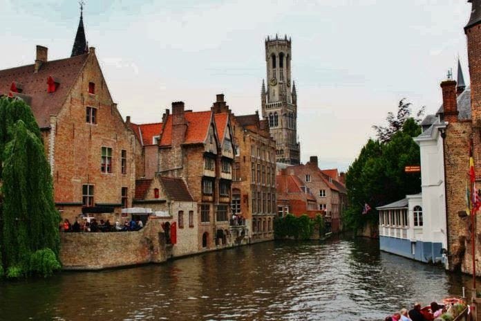 Travel Guide to Bruges – the Flemish city also known as the Venice of the North