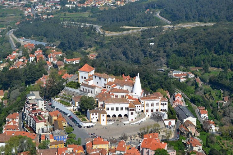 3 Magnificent Destinations in Western Portugal