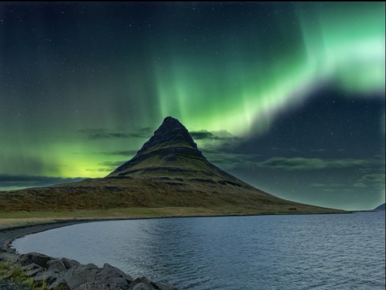 How to plan a trip to see the Northern Lights in Iceland