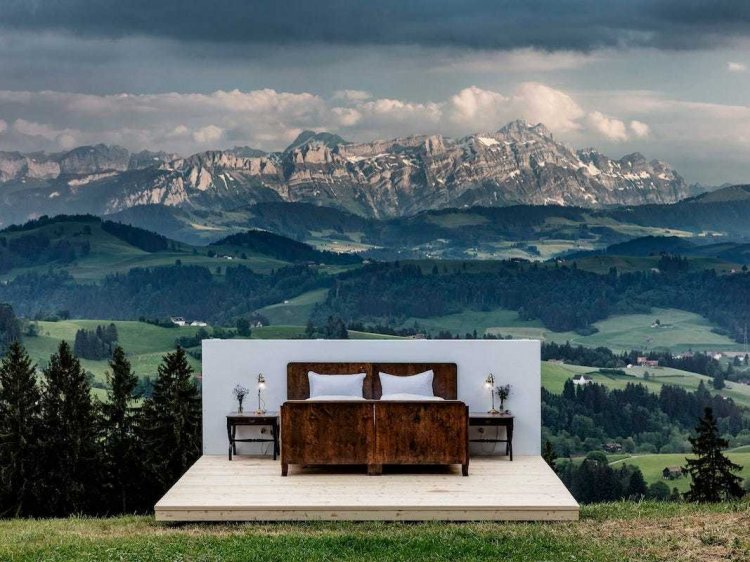 Zero Real Estate Hotel – The Unique ‘thousand star’ hotel among majestic Alps mountain