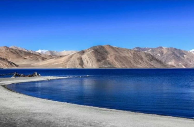Top 8 Famous Indian locations in Bollywood: जानिए बॉलीवुड की मशहूर जगह,जहाँ आप भी जा सकते है।