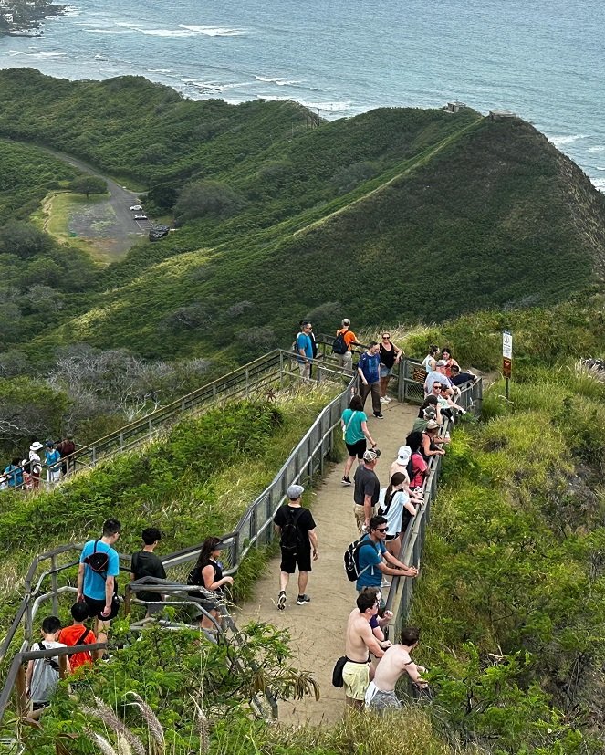 Diamond Head Summit Trail hiking tips – The Best Hiking Trails in Hawaii