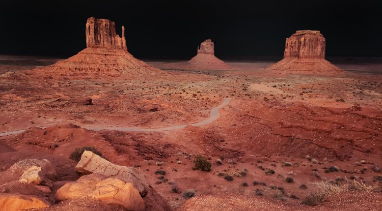 The story of The Three Sisters stand alongside 17-Mile Drive in Monument Valley Navajo Tribal Park