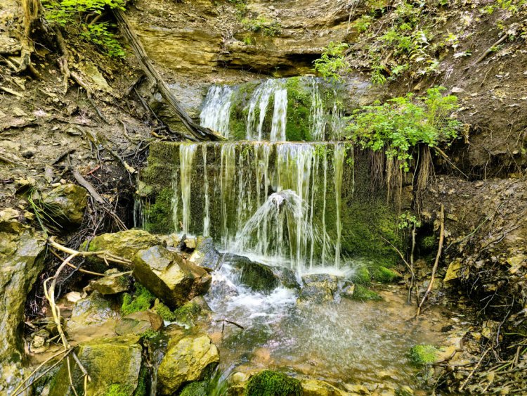 Exploring Nature’s Haven: Embarking on a Breathtaking Hike in Horton Creek
