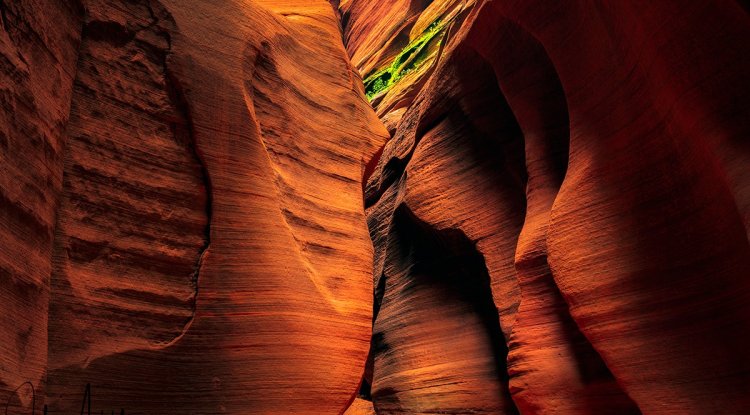A Journey through the Enchanting Buckskin Gulch: A Canyon Lover’s Paradise
