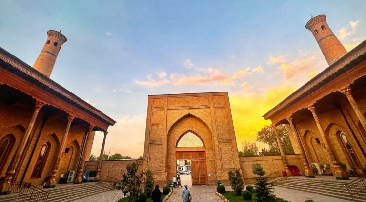 5 days in Uzbekistan: an itinerary with culture, history & food