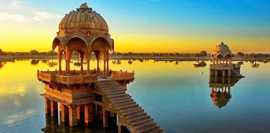 Destination Rajasthan: Ultimate Travel Guide to Forts, Palaces & Culture