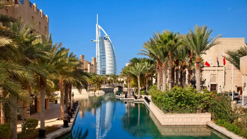 Jumeirah Hotels UAE: Luxury Resorts & Stays | Global Roamer