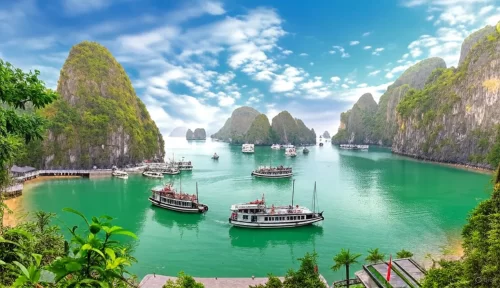 Vietnam Travel Guide 2025: Da Nang, Hanoi, Hoi An & More