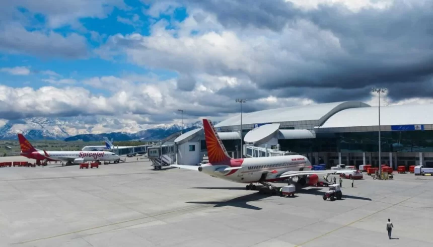 Srinagar Airport Cancels Runway Closure, Daily Flights Continue